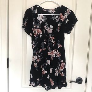 Floral tie front romper